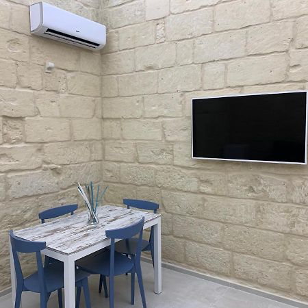 Villa Casa Loca Intera Casa A Due Passi Da Porta San Biagio à Lecce Extérieur photo