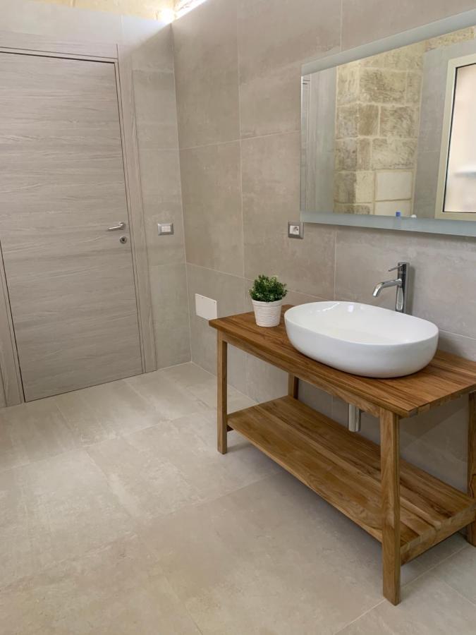 Villa Casa Loca Intera Casa A Due Passi Da Porta San Biagio à Lecce Extérieur photo
